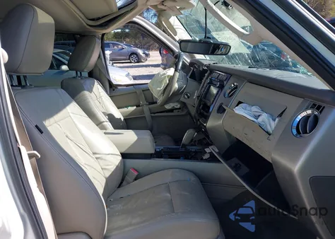 2011 Ford Expedition Limited z USA, uszkodzony, nr VIN 1FMJU1K55BEF27623